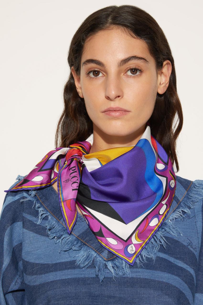 PUCCI Pesci-Print Large Silk-Twill Scarf | Women Silks